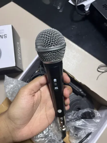 Microfone SM-58 Novo na caixa