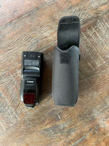Vendo flash canon 600 EX RT