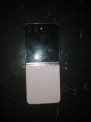 Z flip 5