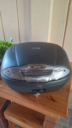 Baú Givi 45 Lts (+ Suporte p/ Fazer 250)