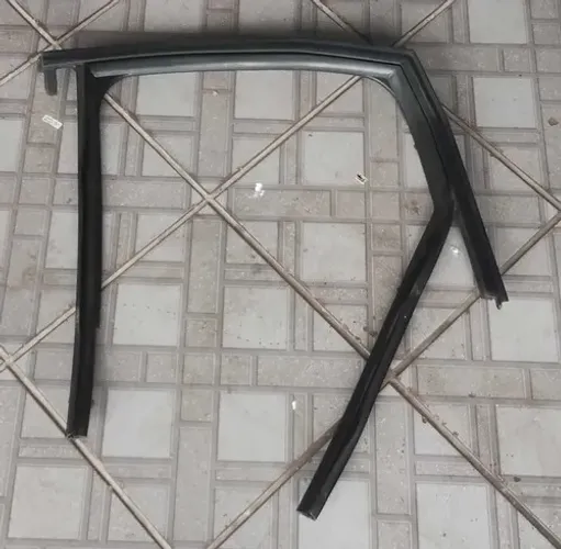 Borracha Vedação Porta Traseira Esquerda Audi Q3 2016 Preto