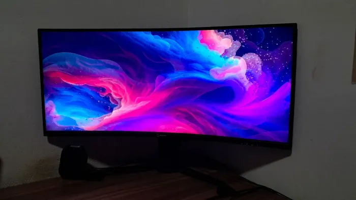 Monitor Husk 34" Ultrawide 144htz Curvo QuadHd