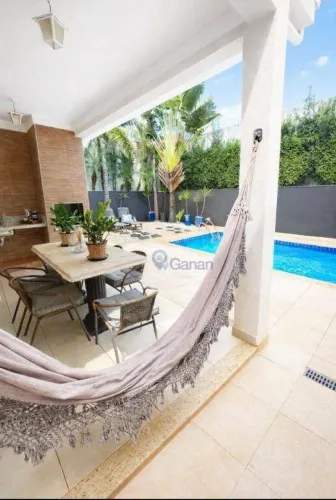 BELÍSSIMA CASA ASSOBRADADA À VENDA EM CONDOMÍNIO FECHADO RESIDENCIAL JACARANDÁS BETEL PAUL