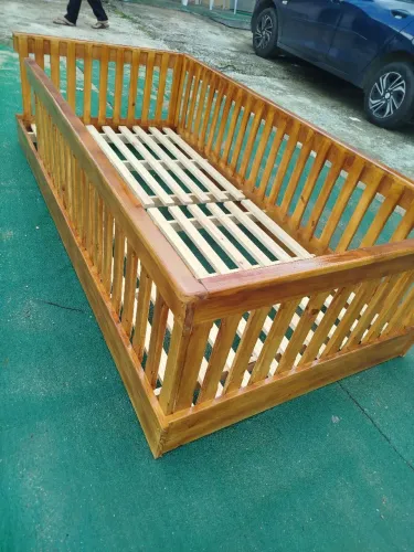 Cama montessoriana (infantil, juvenil)