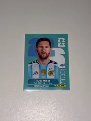 Vendo figurinha do messi