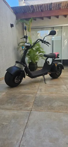 Scooter Semi Nova oportunidade