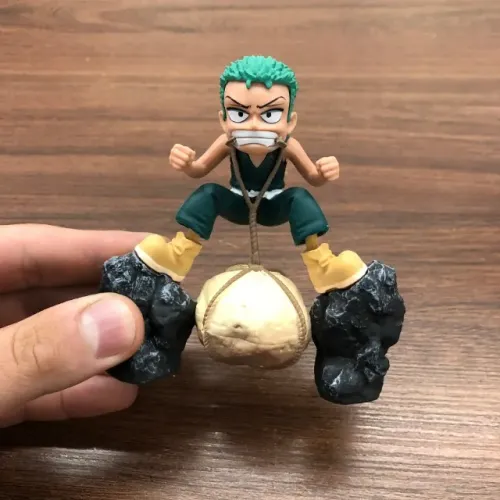 Action Figure Roronoa Zoro (One Piece) - Miniatura Colecionável em Resina/PVC