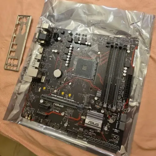 Ryzen 5 5500 + B450 gaming + 32gb Asgard 