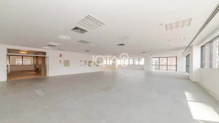 LAJE COMERCIAL NO CENTRO DE CURITIBA! Laje comercial no centro de curitiba - j8 imóveis