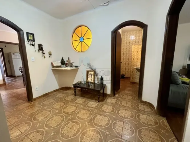Casa térrea de 219m² com 04 quartos à venda - Vila Tibério