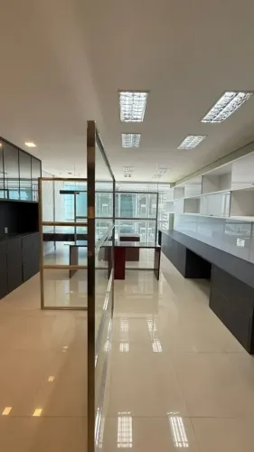 Escritório para venda possui 44 metros quadrados em Calhau - São Luís - MA