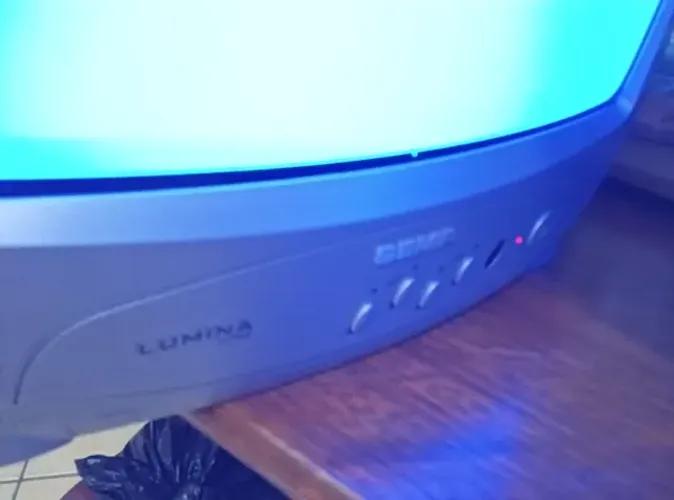 TV SEMP 14 Polegadas LUMINA- Linda!