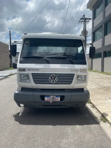Vende-se caminhão guincho 