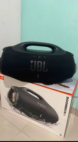 JBL Bombox 4