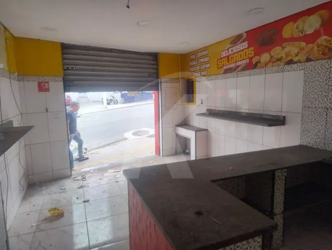 Seu Próximo Ponto Comercial Está Aqui! - Oportunidade Única em Santana.