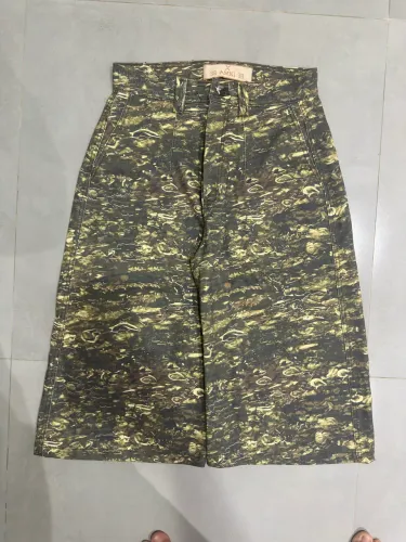 Jorts amni camuflado novo