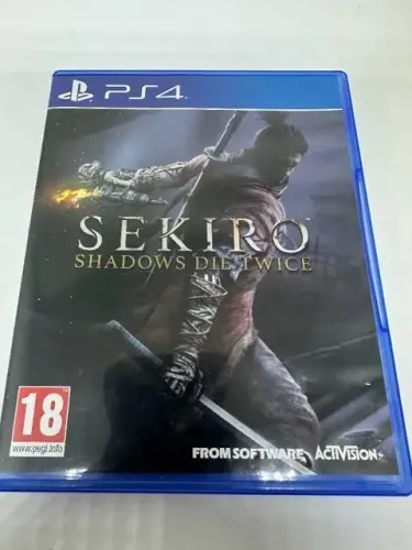 Jogo de Playstation - SEKIRO