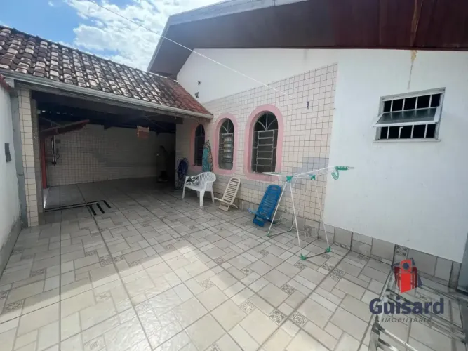 LINDA CASA PARA LOCAÇÃO EM TREMEMBÉ/SP