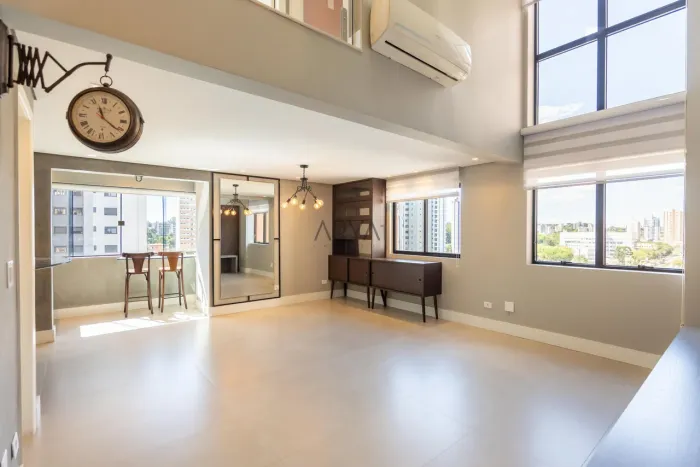 Apartamento à venda no Cabral, Ed. Saint Tropez Loft ARYA1