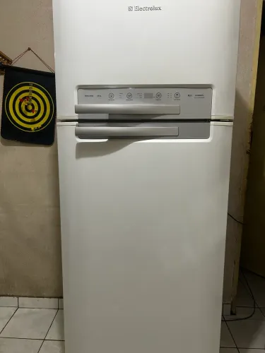 GELADEIRA ELECTROLUX PAINEL DIGITAL 