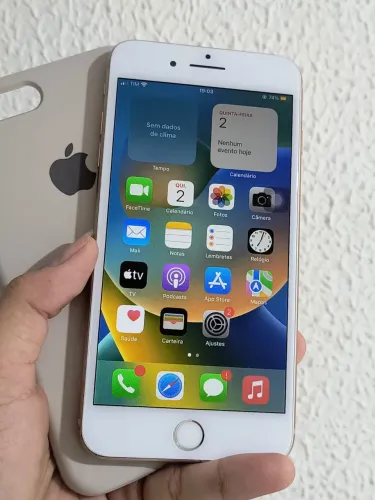 iPhone 8 Plus 