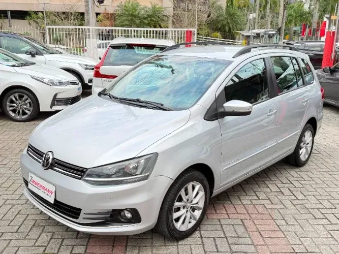 Volkswagen Spacefox Comf. I Motion 1.6 Flex 8V 5P 2015