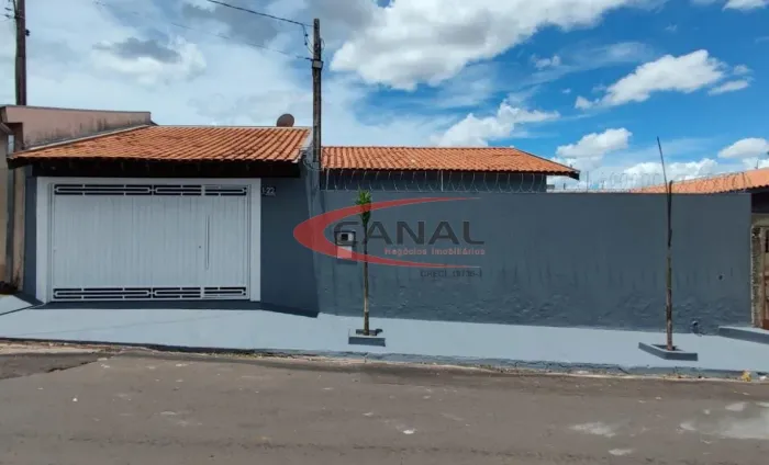 Casa para venda com 3 quartos sendo 1 suite! Parque Santa Edwiges, Bauru - SP