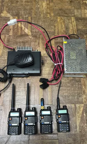 Rádio vertex standard vx