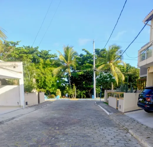 Alugo Excelente Casa em Condomínio Fechado na Praia do Flamengo / Stella Maris
