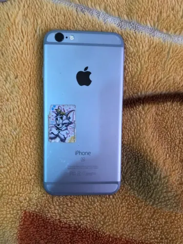 3 celulares por 200