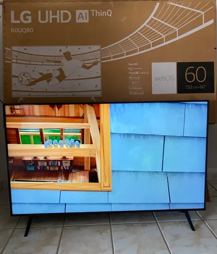 TV LG - 60 polegadas