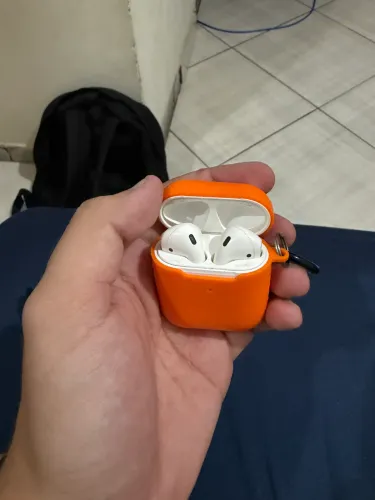 AirPods gen 2