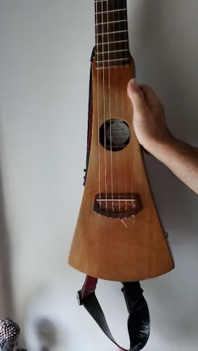 Martin & Co. Modelo Backpacker com capa (mando vídeo)
