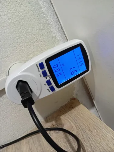 Wattímetro Digital Medidor de Consumo de Energia Tomada
