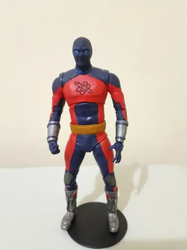 Mcfarlane Toys - esmaga átomo - filme adão negro 