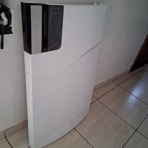 Porta externa do refrigerador (inferior) da Consul CRM44MB, código W11631146"