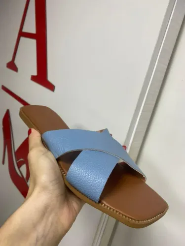 Rasteira Tiras Cruzadas Couro Legítimo Azul Bebê