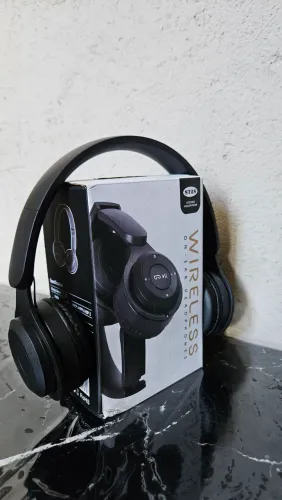 Fone de Ouvido Earphone Bluetooth 