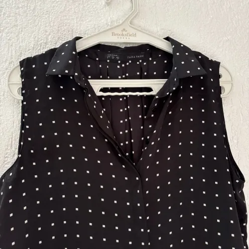 blusa zara preta poá m