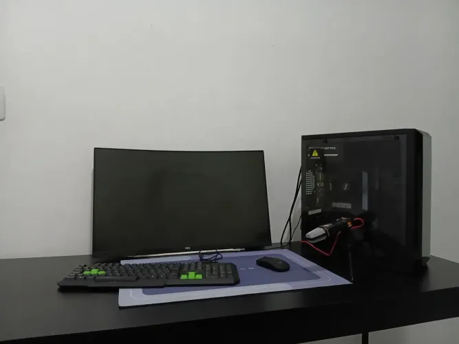 Pc ZERO, Menos de 1 ano de uso