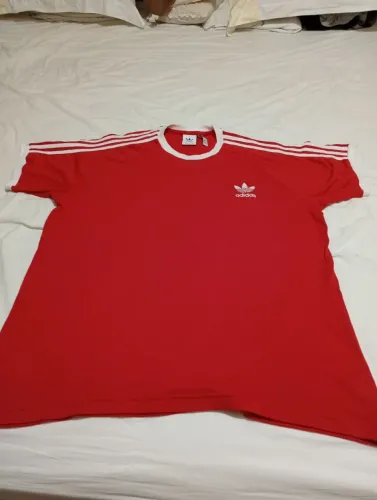Camiseta Adidas