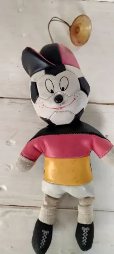 Mascote de Napa - Alemanha (Copa 94) ?