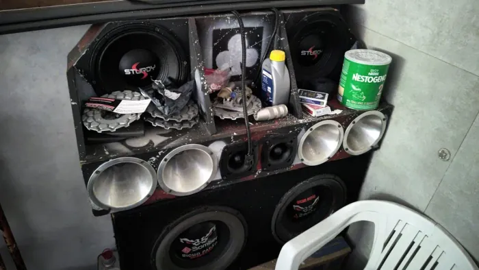 Vendo som automotivo