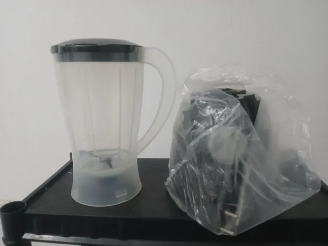 Liquidificador Mondial novo(nunca usado)