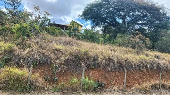 Lote no Balneário Lagoa dos Mares - Confins/MG