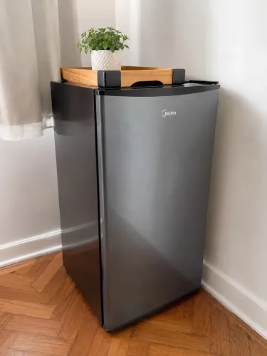 Frigobar Midea 93L
