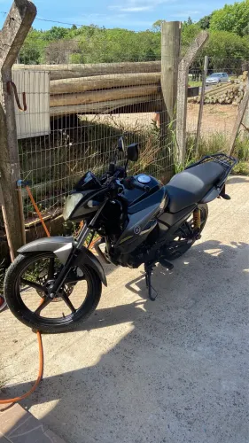 Moto em perfeito estado