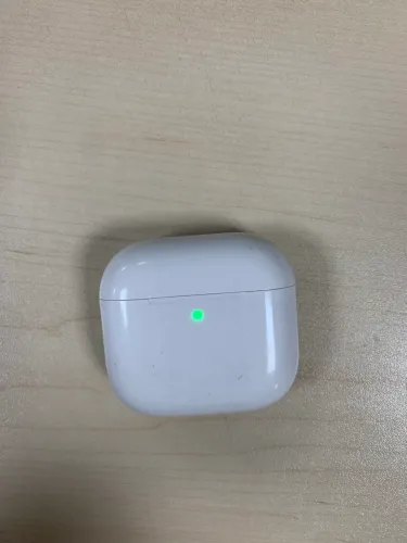 Caixinha AirPods Original (A2083)