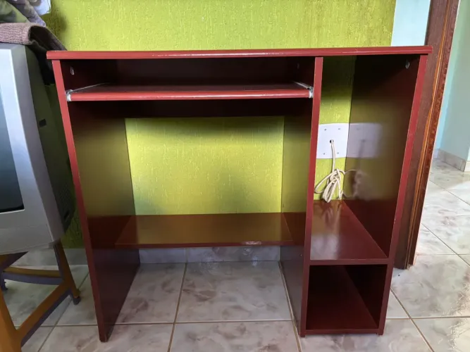 Mesinha para computador 