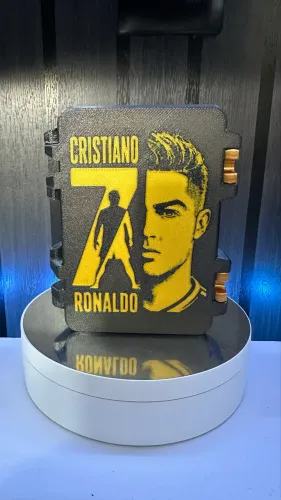 Caixinha de figurinhas da copa do CR7
